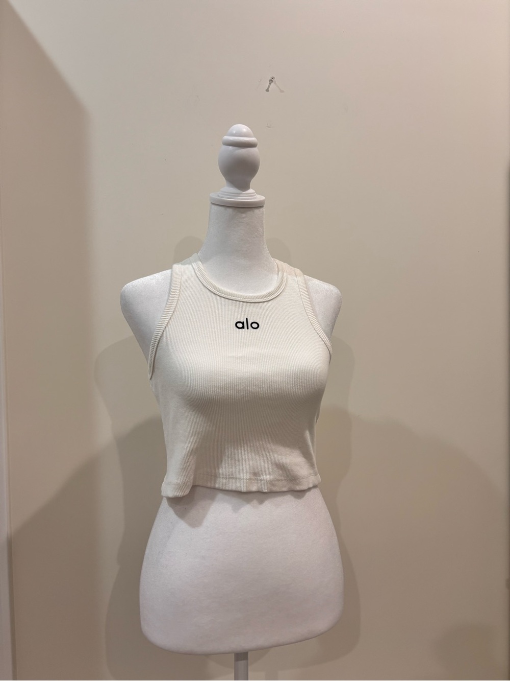 ALO Yoga Cream Ribbed Cropped Tank